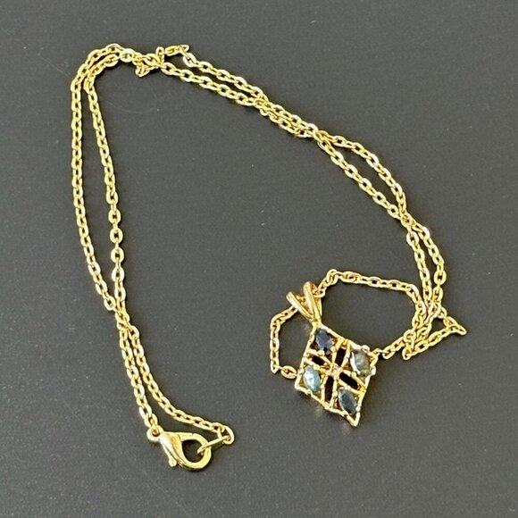 Gold Tone Pendant Necklace 18 Inch Length - Picture 3 of 6